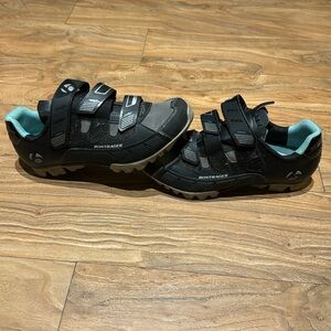 Cycling clip shoes